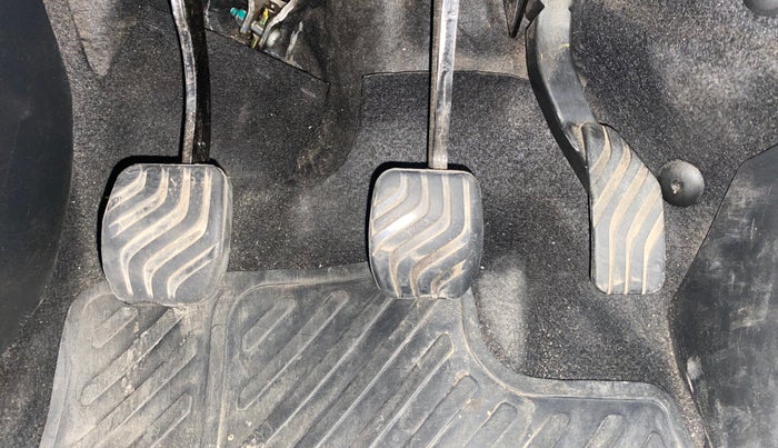 2023 Nissan MAGNITE XL, Petrol, Manual, 41,704 km, Pedals