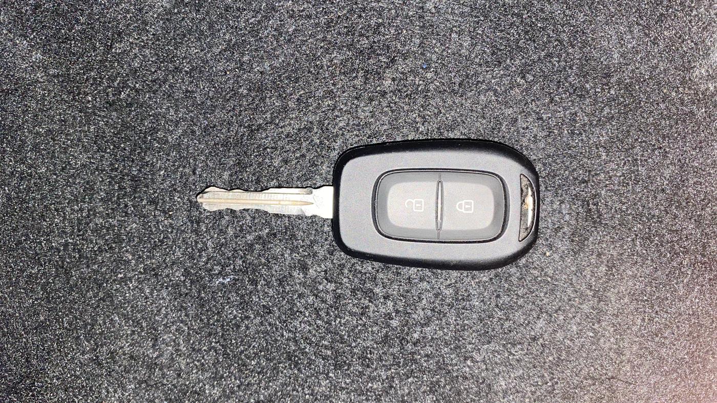 2023 Nissan MAGNITE XL, Petrol, Manual, 41,704 km, Key Close Up