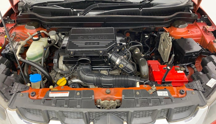 2016 Maruti Vitara Brezza ZDI PLUS DUAL TONE, Diesel, Manual, 1,11,798 km, Engine View