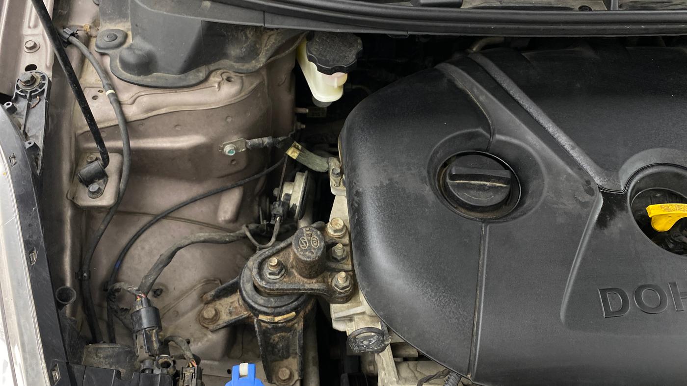 2013 Hyundai New Elantra 1.8 SX AT VTVT, Petrol, Automatic, 44,274 km, Engine View - Right