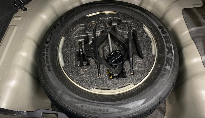 2013 Hyundai New Elantra 1.8 SX AT VTVT, Petrol, Automatic, 44,274 km, Spare Tyre