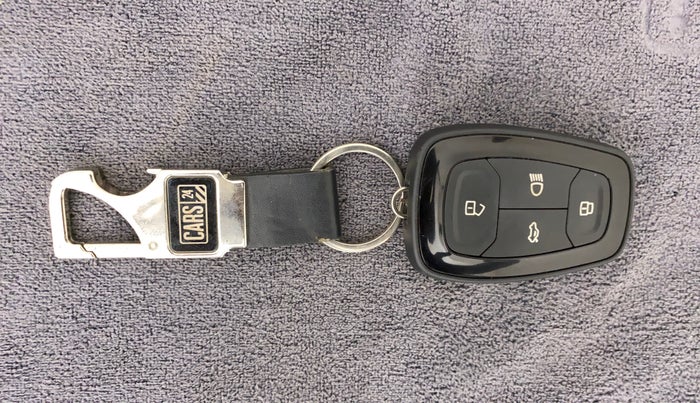 2019 Tata NEXON XZ PLUS PETROL, Petrol, Manual, 27,884 km, Key Close Up