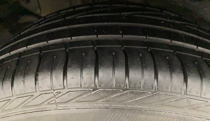 2019 Tata NEXON XZ PLUS PETROL, Petrol, Manual, 27,884 km, Right Rear Tyre Tread