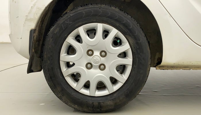 2010 Hyundai i20 MAGNA (O) 1.2, Petrol, Manual, 46,071 km, Right Rear Wheel