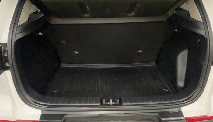 2023 KIA SONET HTK PLUS 1.0 IMT, Petrol, Manual, 33,601 km, Boot Inside