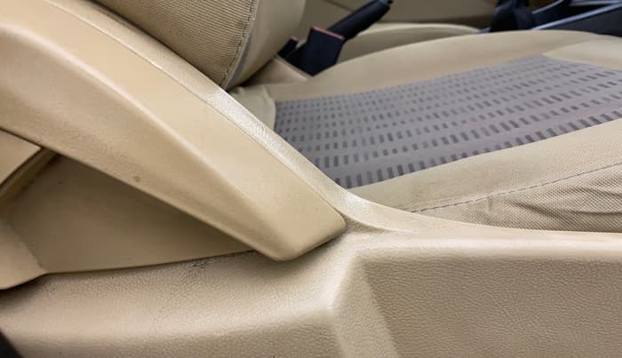 2015 Ford Figo Aspire AMBIENTE 1.2 PETROL, CNG, Manual, 1,08,212 km, Driver Side Adjustment Panel