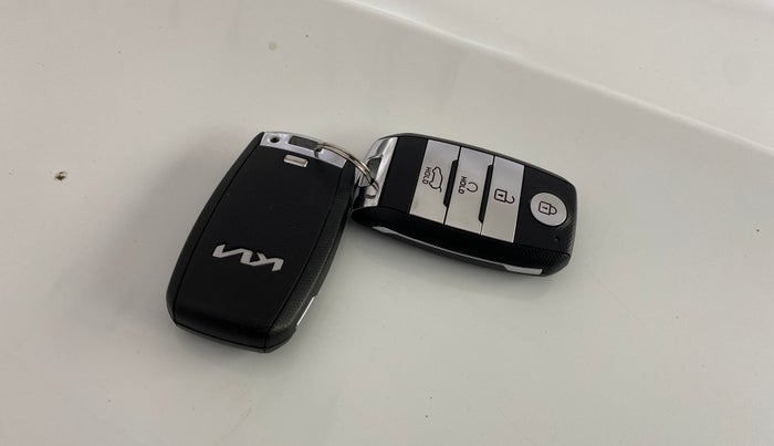 2023 KIA SELTOS HTX PLUS 1.5 IMT DIESEL, Diesel, Manual, 35,610 km, Key Close Up