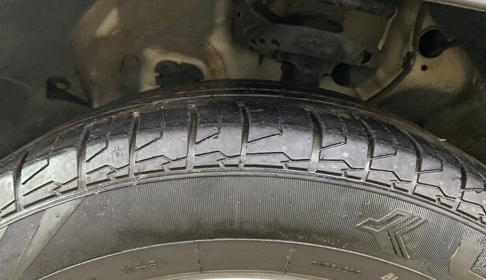 2023 KIA SELTOS HTX PLUS 1.5 IMT DIESEL, Diesel, Manual, 35,610 km, Left Front Tyre Tread