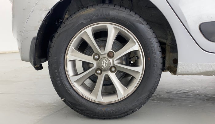 2016 Hyundai Grand i10 ASTA (O) 1.2 KAPPA VTVT, Petrol, Manual, 79,736 km, Right Rear Wheel