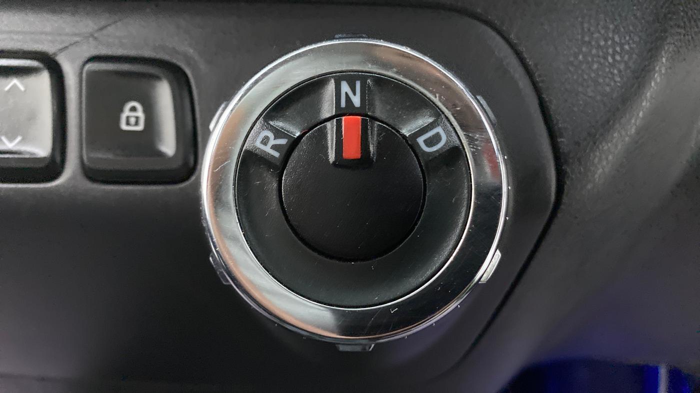 2016 Renault Kwid RXT 1.0 EASY-R AT OPTION, Petrol, Automatic, 20,403 km, Gear Lever