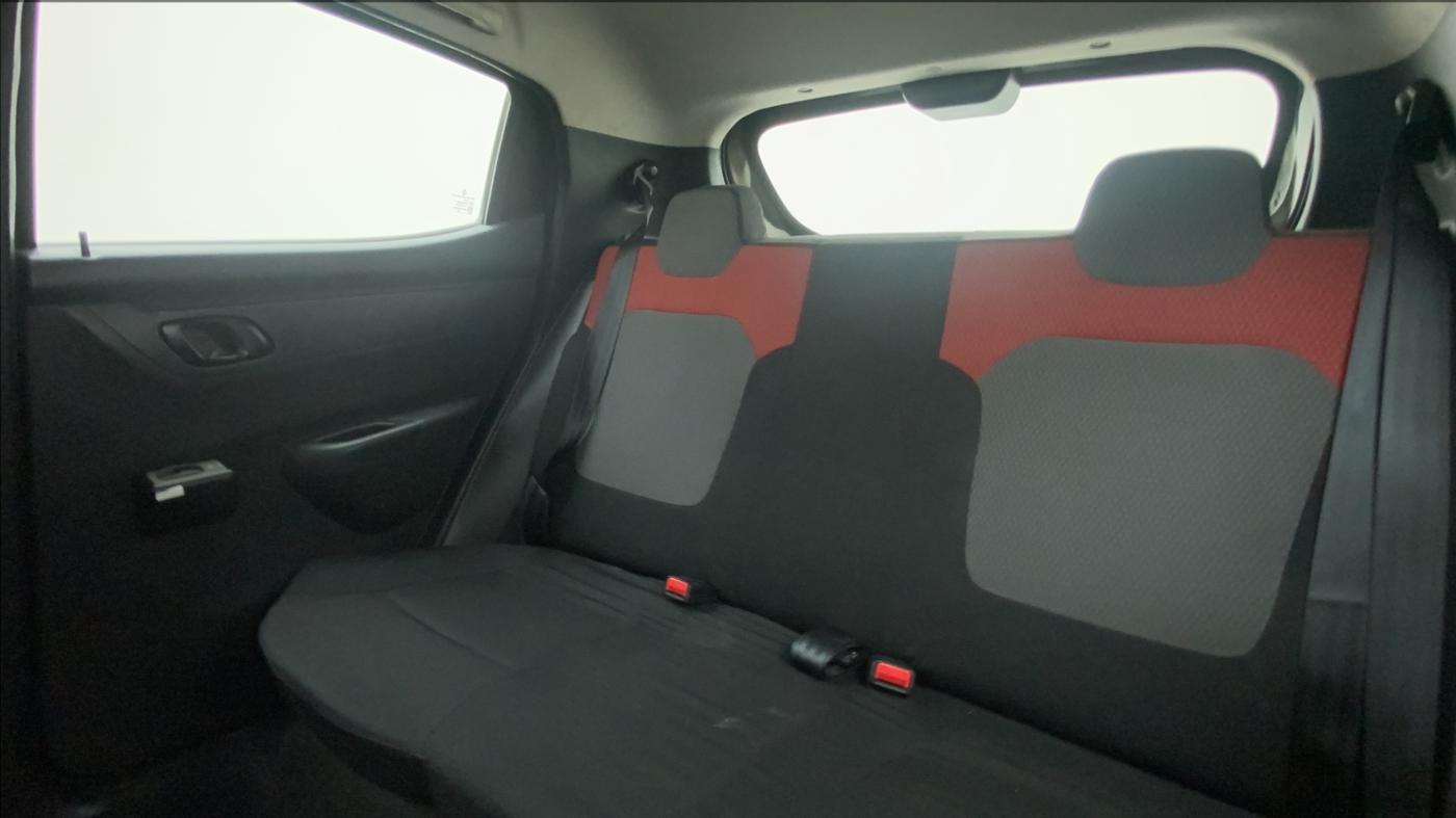 2016 Renault Kwid RXT 1.0 EASY-R AT OPTION, Petrol, Automatic, 20,403 km, Right Side Rear Door Cabin