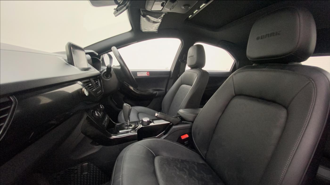 2022 Tata NEXON XZA PLUS (O) PETROL DARK EDITION, Petrol, Automatic, 18,300 km, Right Side Front Door Cabin