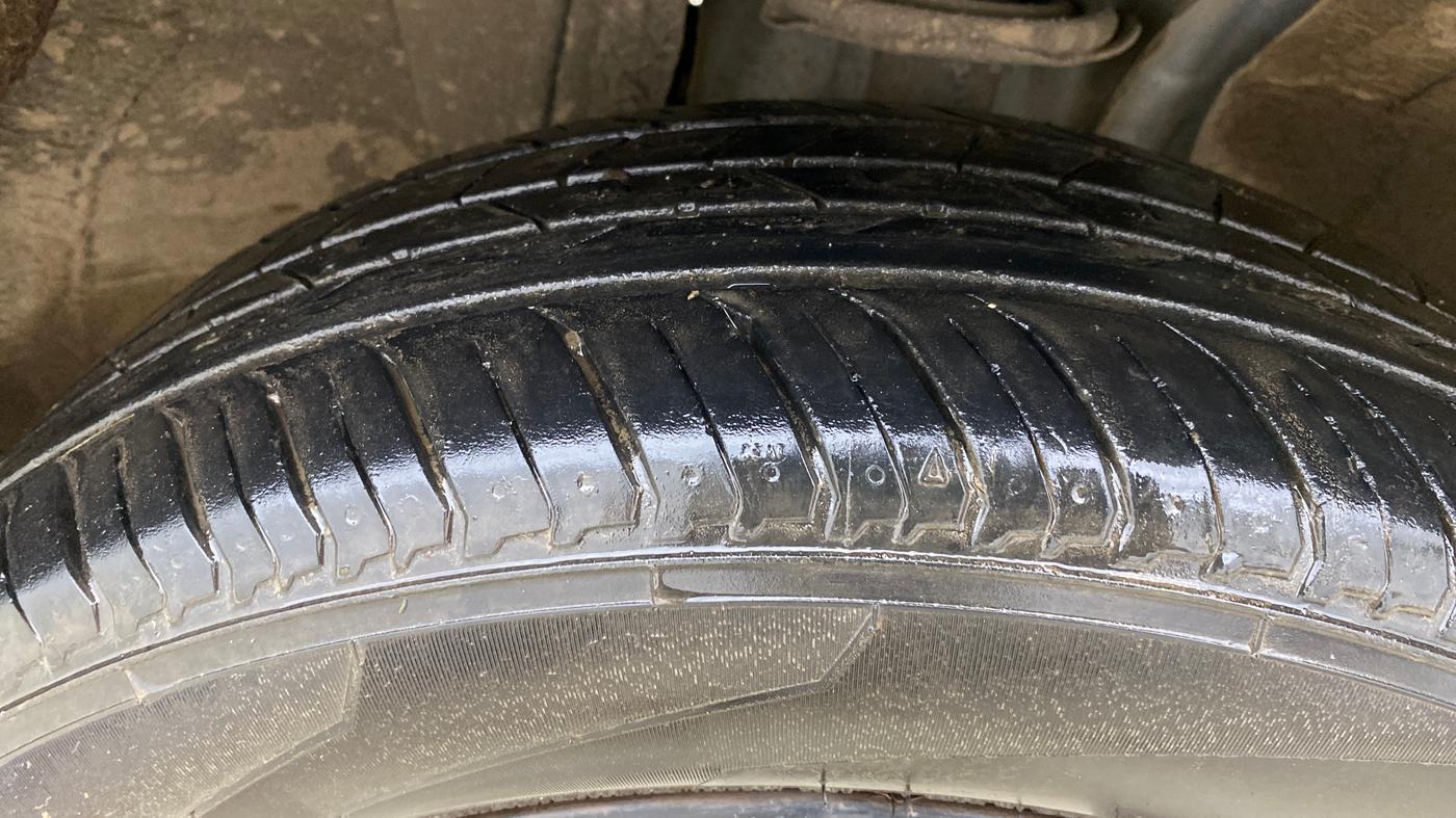 2022 Nissan MAGNITE XV TURBO, Petrol, Manual, 22,147 km, Right Front Tyre Tread