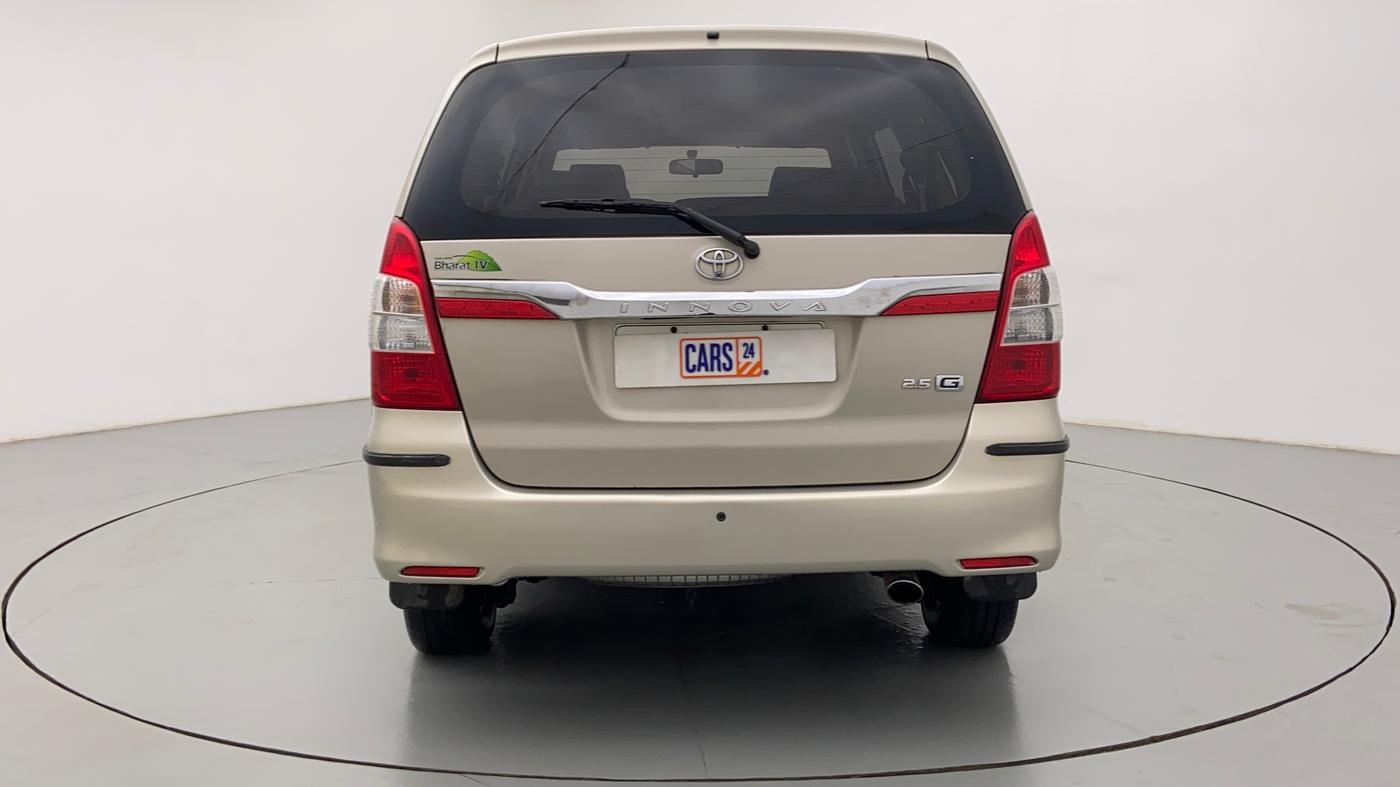 2012 Toyota Innova 2.5 GX 8 STR BS IV, Diesel, Manual, 1,13,870 km, Back/Rear