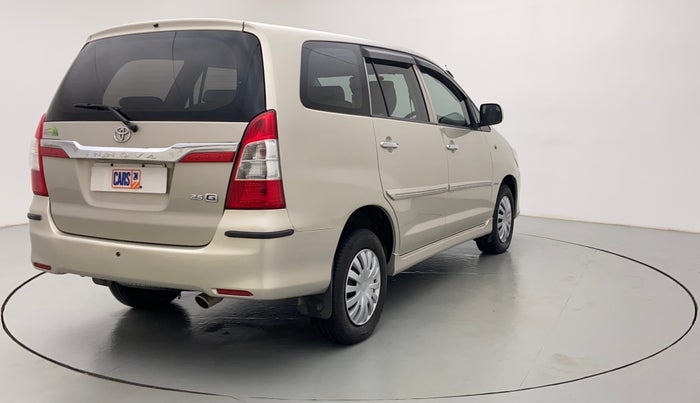 2012 Toyota Innova 2.5 GX 8 STR BS IV, Diesel, Manual, 1,13,870 km, Right Back Diagonal