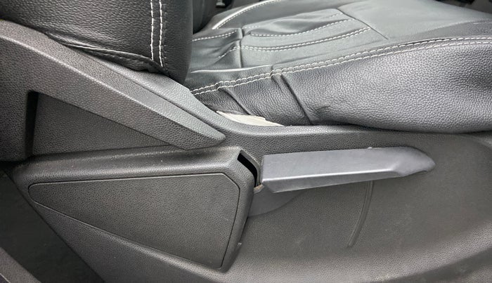 2017 Ford Ecosport TITANIUM 1.5L PETROL AT, Petrol, Automatic, 50,879 km, Driver Side Adjustment Panel