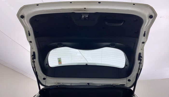2021 Tata Harrier XZA, Diesel, Automatic, 24,437 km, Boot Door Open