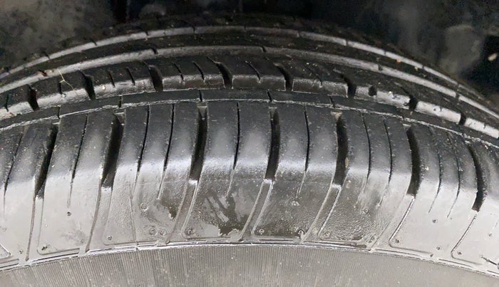 2021 Tata Harrier XZA, Diesel, Automatic, 24,437 km, Right Front Tyre Tread