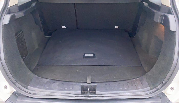 2021 Tata Harrier XZA, Diesel, Automatic, 24,437 km, Boot Inside