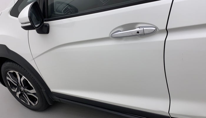 2022 Honda WR-V 1.2L I-VTEC VX MT, Petrol, Manual, 10,010 km, Front passenger door - Slightly dented