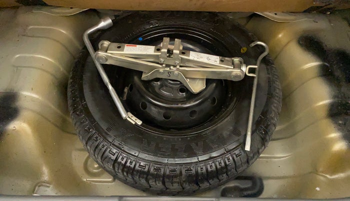 2015 Maruti Alto 800 LXI, Petrol, Manual, 7,166 km, Spare Tyre