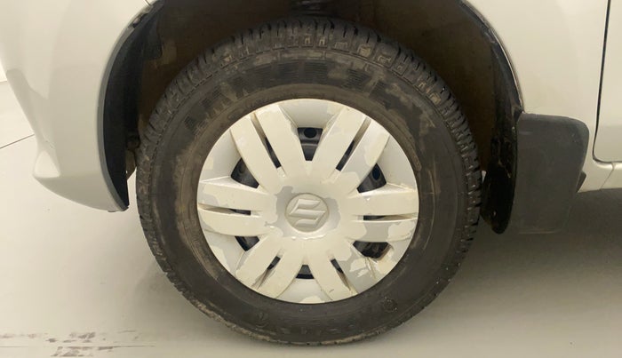 2015 Maruti Alto 800 LXI, Petrol, Manual, 7,166 km, Left Front Wheel