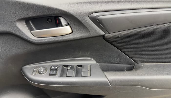 2019 Honda WR-V 1.2L I-VTEC S MT, Petrol, Manual, 85,671 km, Driver Side Door Panels Control