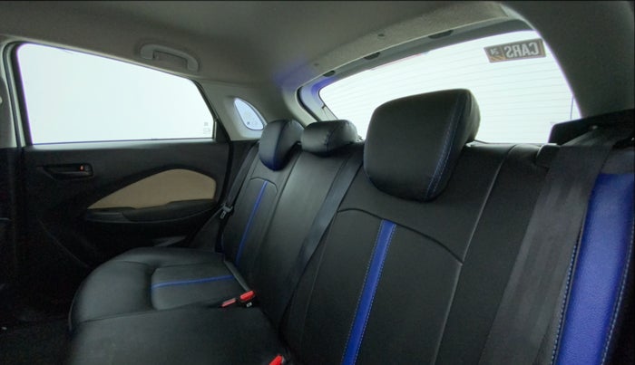 2023 Toyota Glanza S, Petrol, Manual, 4,653 km, Right Side Rear Door Cabin