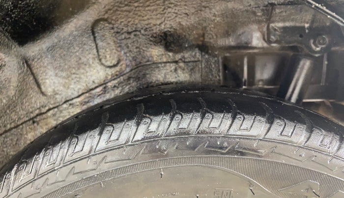 2017 Maruti Wagon R 1.0 VXI, Petrol, Manual, 52,023 km, Left Rear Tyre Tread