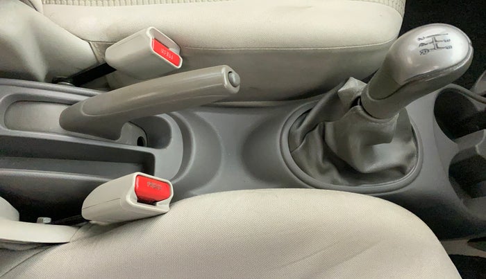 2011 Nissan Micra XV DIESEL, Diesel, Manual, 86,208 km, Gear Lever