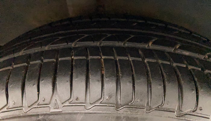 2011 Nissan Micra XV DIESEL, Diesel, Manual, 86,208 km, Right Rear Tyre Tread