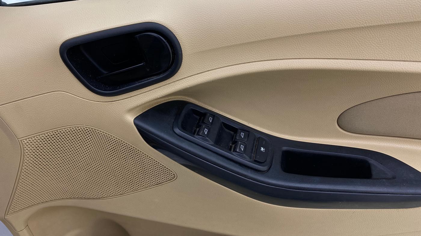 2019 Ford Figo Aspire TITANIUM 1.2 PETROL, Petrol, Manual, 1,06,148 km, Driver Side Door Panels Control