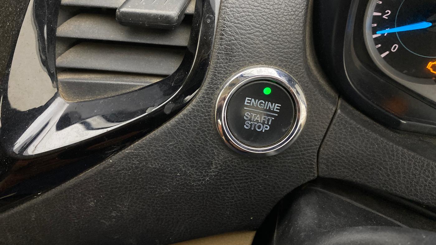2019 Ford Figo Aspire TITANIUM 1.2 PETROL, Petrol, Manual, 1,06,148 km, Keyless Start/ Stop Button