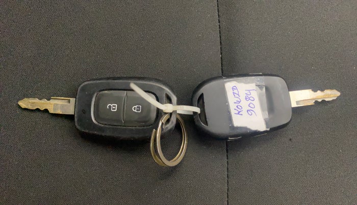 2017 Renault Kwid CLIMBER 1.0 AMT, Petrol, Automatic, 49,297 km, Key Close Up