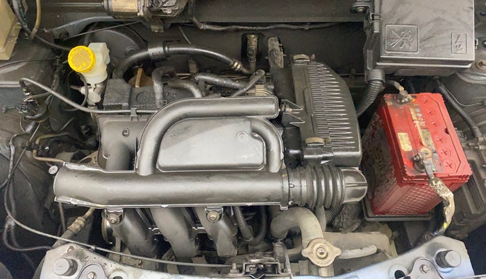 2017 Renault Kwid CLIMBER 1.0 AMT, Petrol, Automatic, 49,297 km, Engine View