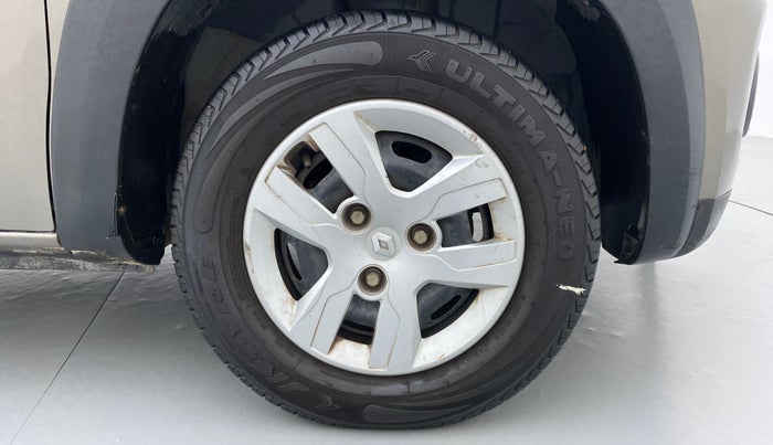 2017 Renault Kwid RXL, Petrol, Manual, 66,912 km, Right Front Wheel