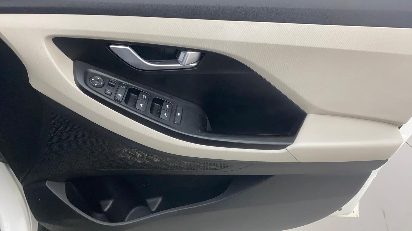 2021 Hyundai Creta SX EXECUTIVE 1.5 PETROL, Petrol, Manual, 47,624 km, Driver Side Door Panels Control