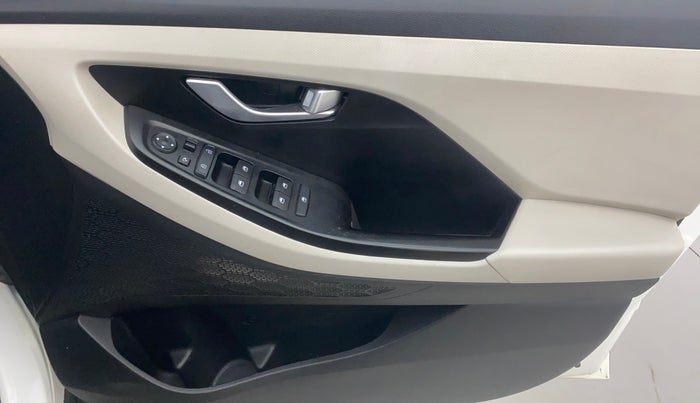 2021 Hyundai Creta SX EXECUTIVE 1.5 PETROL, Petrol, Manual, 47,624 km, Driver Side Door Panels Control