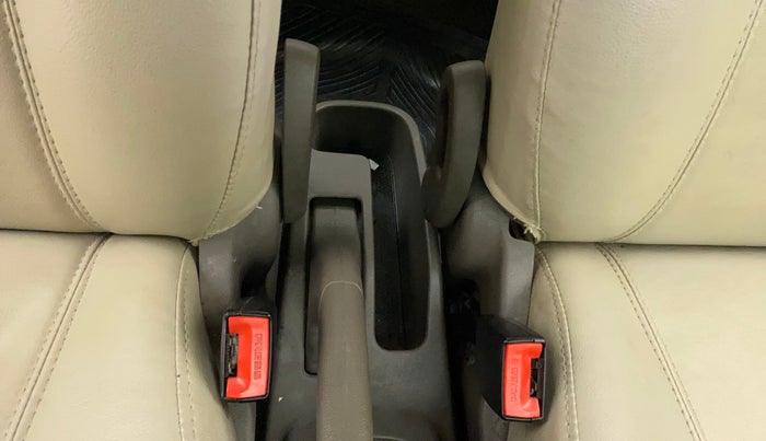 2014 Hyundai i10 MAGNA 1.1, Petrol, Manual, 31,181 km, Driver Side Adjustment Panel