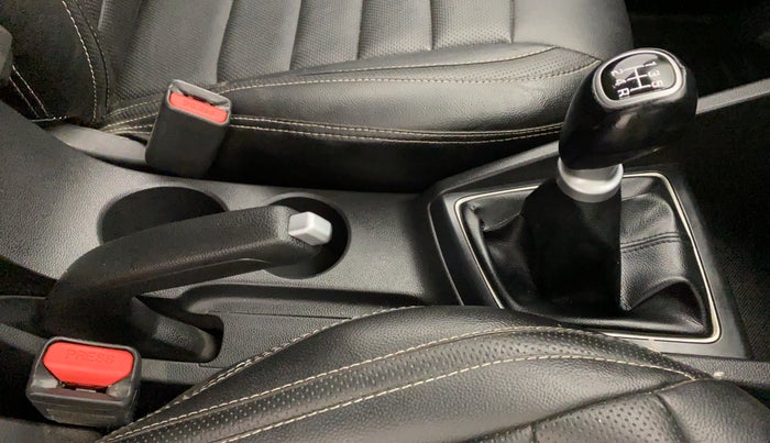 2015 Hyundai i20 Active 1.2 SX, Petrol, Manual, 38,400 km, Gear Lever