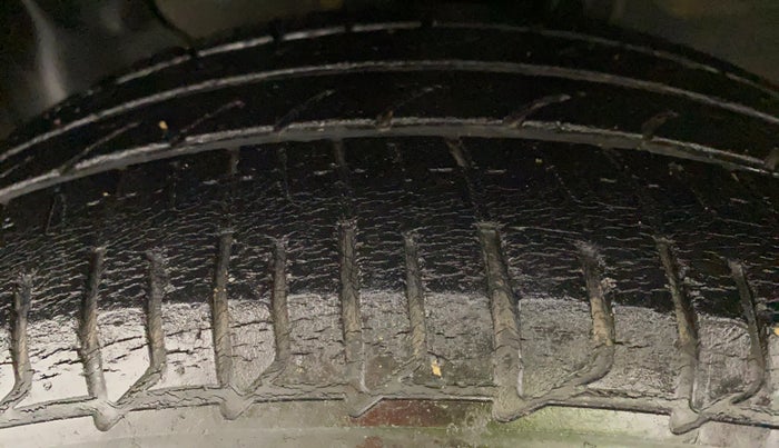 2015 Hyundai i20 Active 1.2 SX, Petrol, Manual, 38,400 km, Left Front Tyre Tread