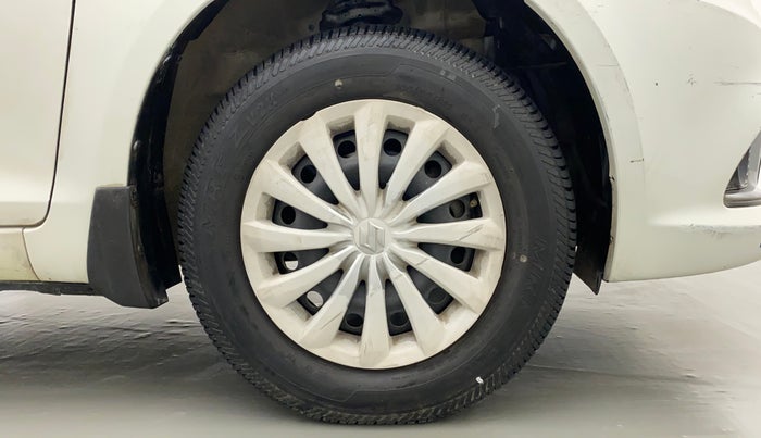 2015 Maruti Swift Dzire VXI, Petrol, Manual, 25,157 km, Right Front Wheel