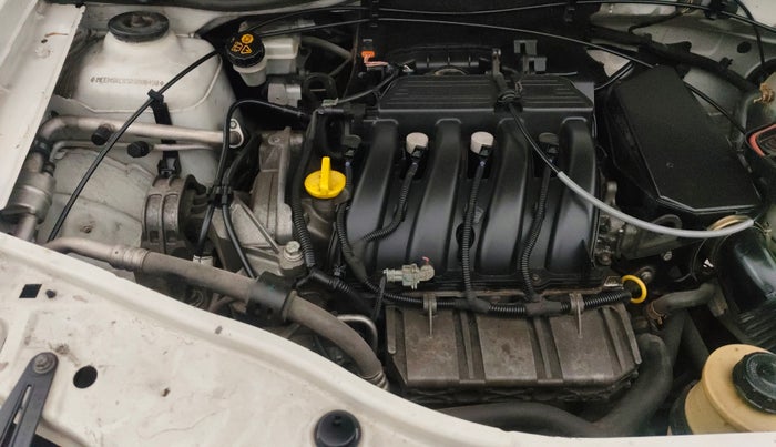 2013 Renault Duster RXE PETROL, Petrol, Manual, 61,904 km, Engine View - Right