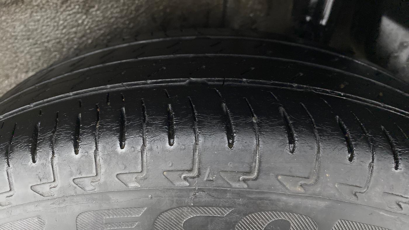 2021 Maruti IGNIS SIGMA 1.2, Petrol, Manual, 45,873 km, Left Rear Tyre Tread