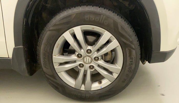 2016 Maruti Vitara Brezza ZDI PLUS, Diesel, Manual, 59,256 km, Right Front Wheel
