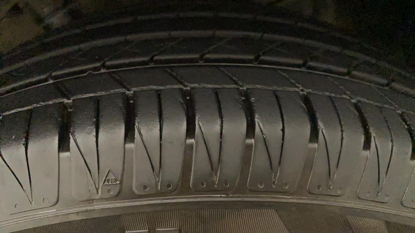 2016 Maruti Vitara Brezza ZDI PLUS, Diesel, Manual, 59,256 km, Left Front Tyre Tread
