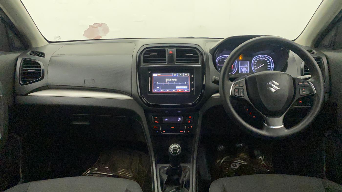 2016 Maruti Vitara Brezza ZDI PLUS, Diesel, Manual, 59,256 km, Dashboard