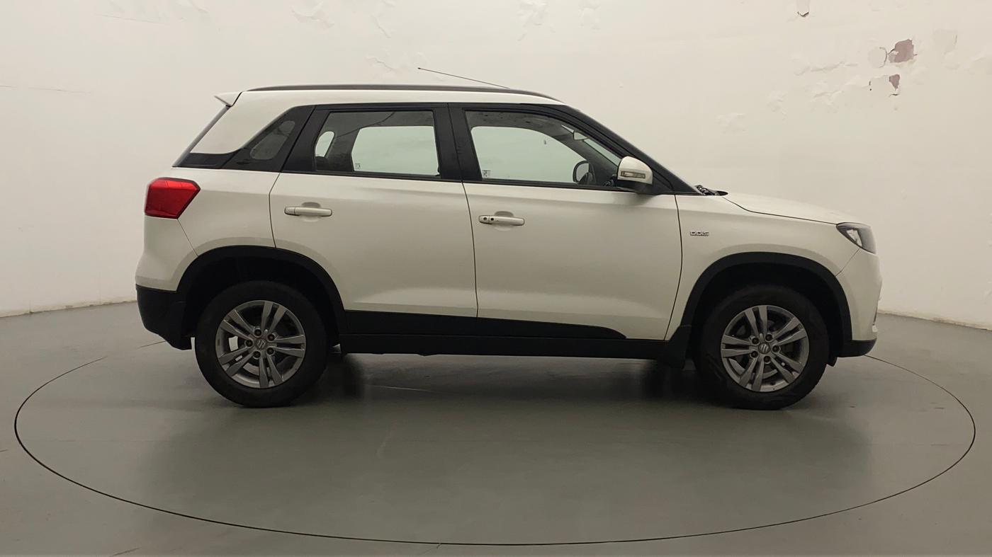 2016 Maruti Vitara Brezza ZDI PLUS, Diesel, Manual, 59,256 km, Right Side
