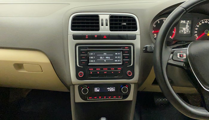 2015 Volkswagen Vento HIGHLINE PETROL AT, Petrol, Automatic, 79,764 km, Air Conditioner