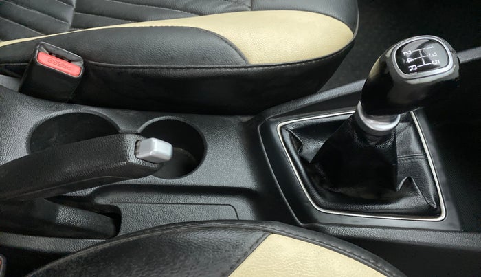 2015 Hyundai Elite i20 ASTA 1.2, Petrol, Manual, 43,324 km, Gear Lever